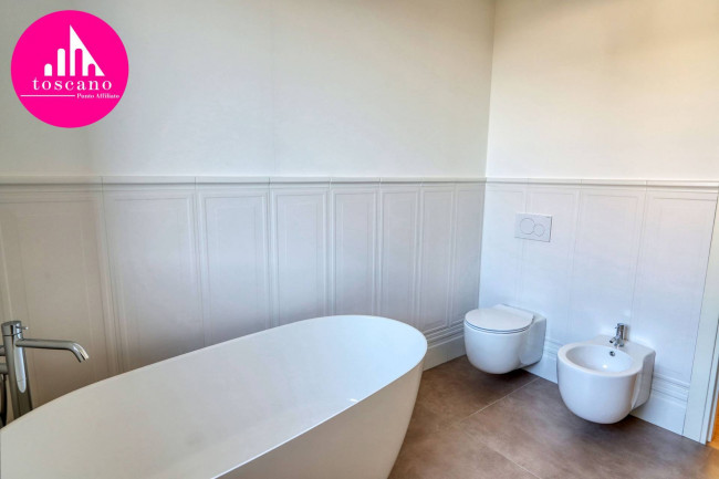 Villa in vendita a Marchirolo