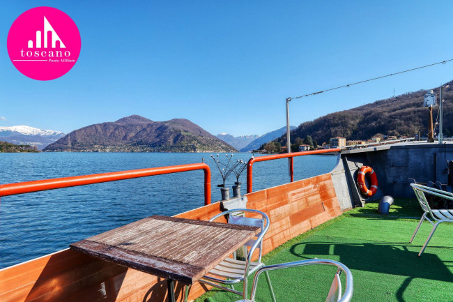 Attività commerciale in vendita a Porto Ceresio