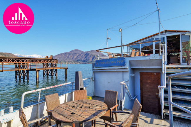 Attività commerciale in vendita a Porto Ceresio