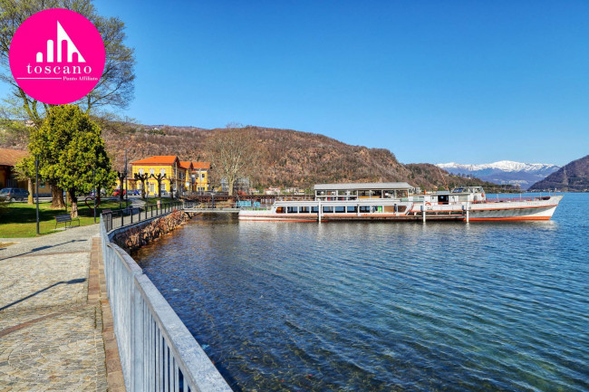 Attività commerciale in vendita a Porto Ceresio