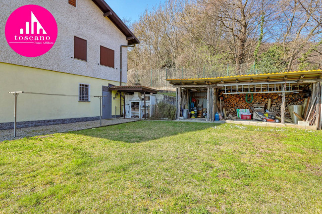 Villa Bifamigliare in vendita a Cadegliano-Viconago