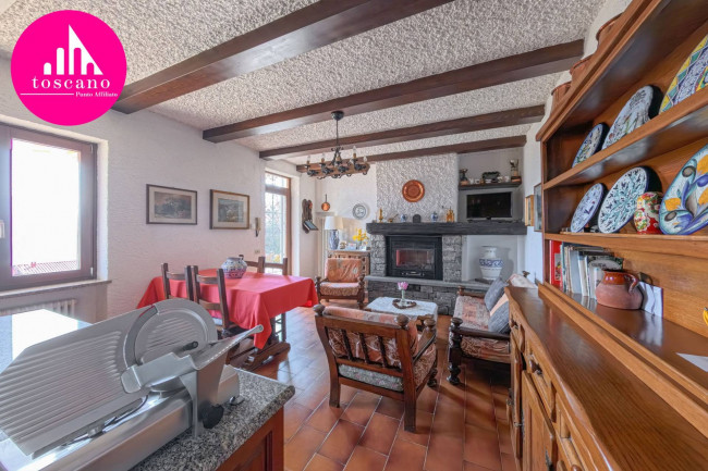 Villa Bifamigliare in vendita a Cadegliano-Viconago