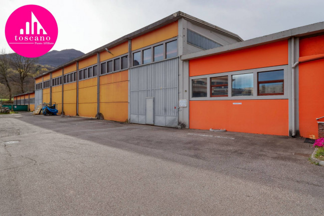 Locale commerciale in vendita a Mesenzana