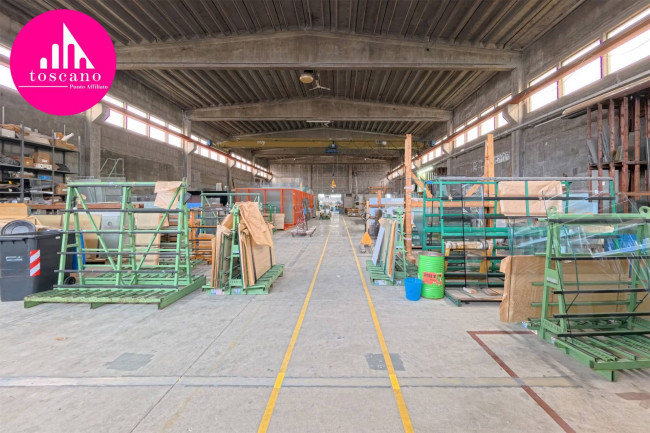 Locale commerciale in vendita a Mesenzana