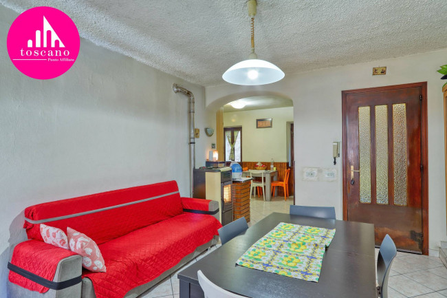 Appartamento in vendita a Cunardo