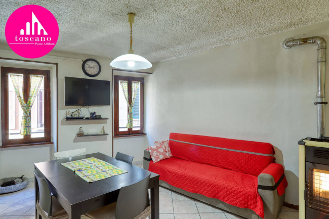 Appartamento in vendita a Cunardo