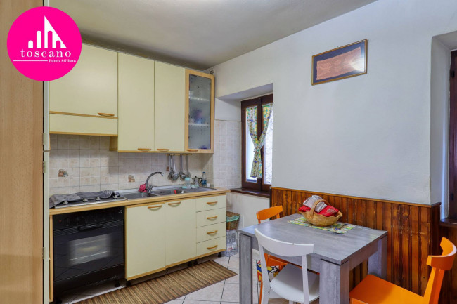 Appartamento in vendita a Cunardo