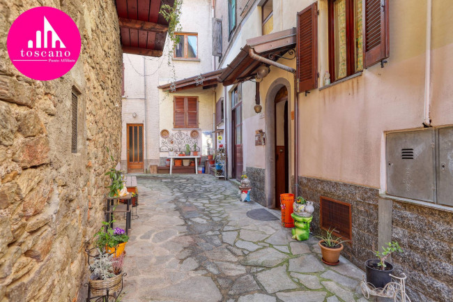 Appartamento in vendita a Cunardo