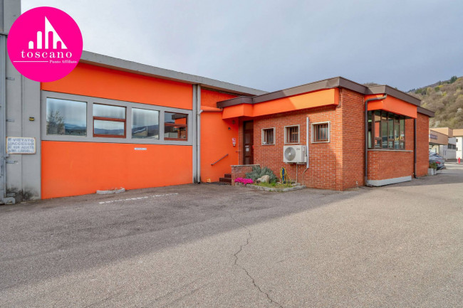 Locale commerciale in vendita a Mesenzana