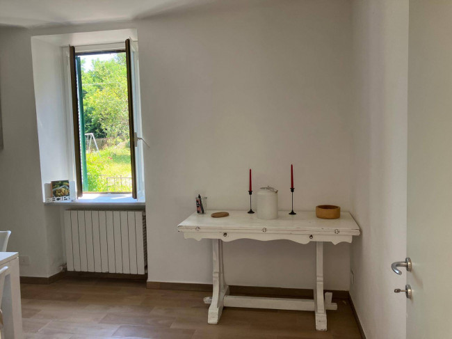 Appartamento in vendita a Cadegliano-Viconago