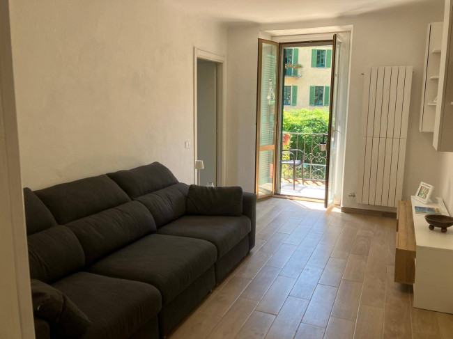 Appartamento in vendita a Cadegliano-Viconago