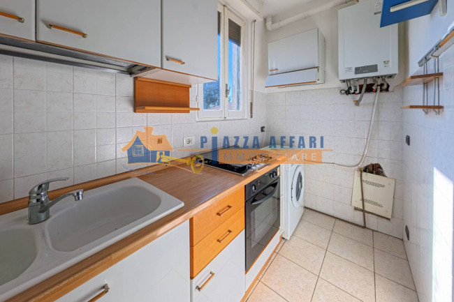 Appartamento in vendita a Caronno Varesino