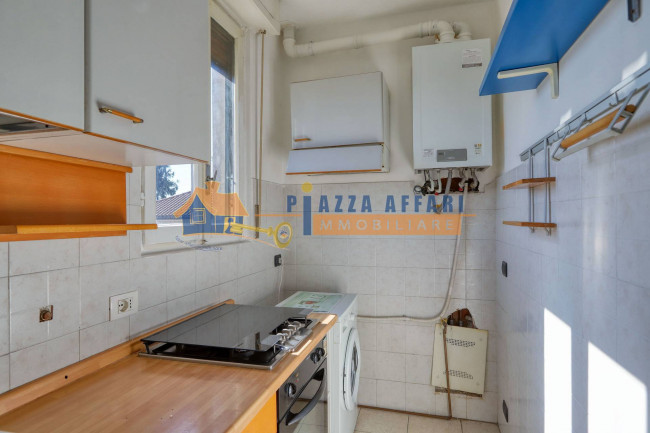 Appartamento in vendita a Caronno Varesino