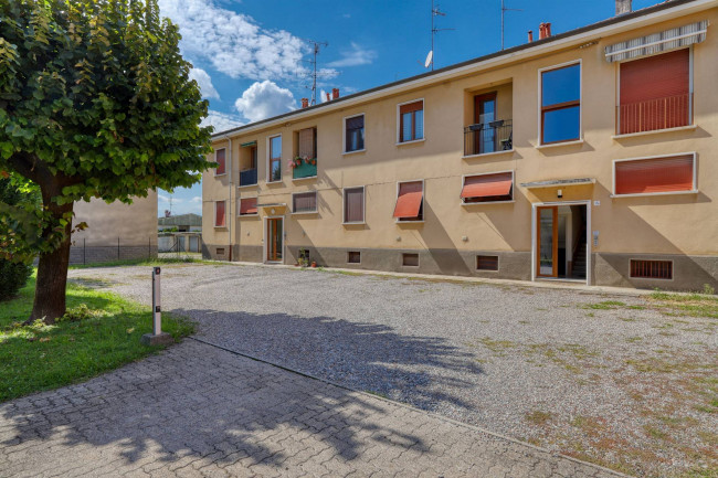 Appartamento in vendita a Carnago