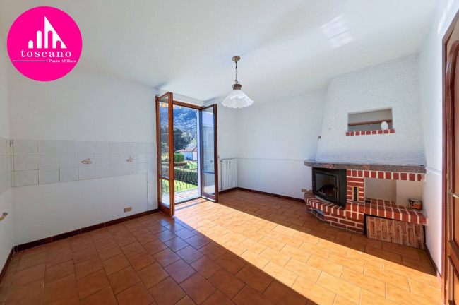 Appartamento in vendita a Marchirolo