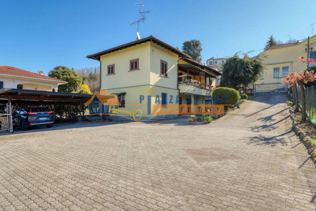 Villa in vendita a Oggiona con Santo Stefano