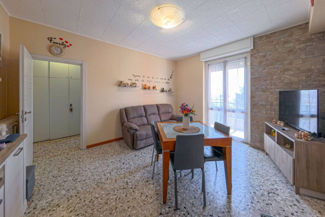 Appartamento in vendita a Solbiate Arno