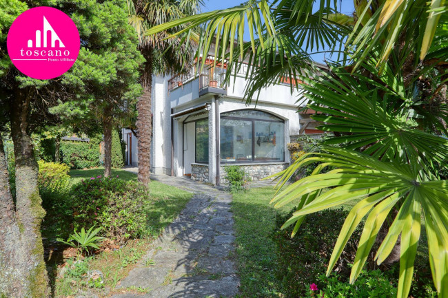 Appartamento in vendita a Lavena Ponte Tresa