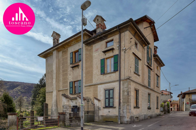 Appartamento in vendita a Marchirolo