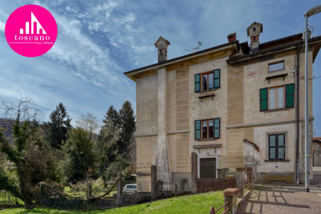 Appartamento in vendita a Marchirolo