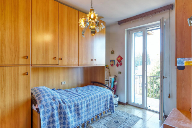 Appartamento in vendita a Marchirolo