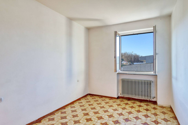 Appartamento in vendita a Marchirolo