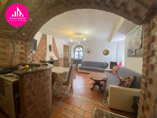 Casa singola in vendita a Cunardo