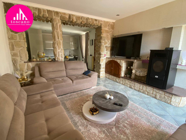 Casa singola in vendita a Cunardo