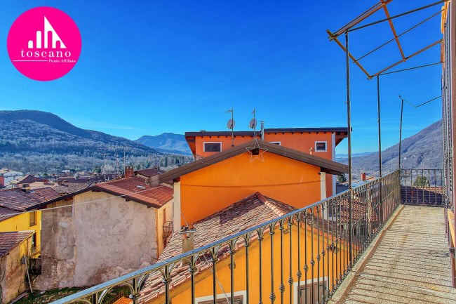 Casa singola in vendita a Cunardo