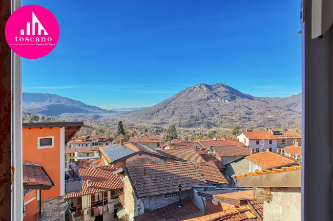 Casa singola in vendita a Cunardo