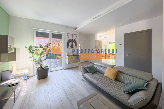 Villa in vendita a Solbiate Arno