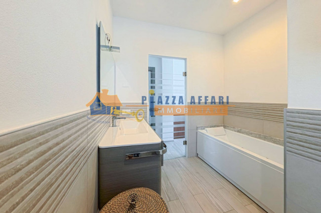 Villa in vendita a Solbiate Arno