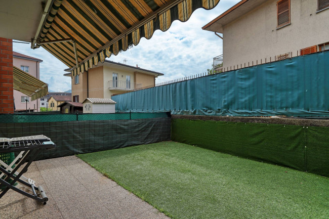 Appartamento in vendita a Lavena Ponte Tresa