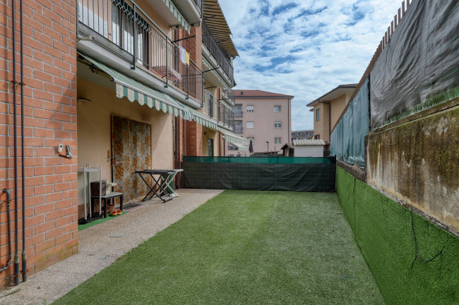 Appartamento in vendita a Lavena Ponte Tresa