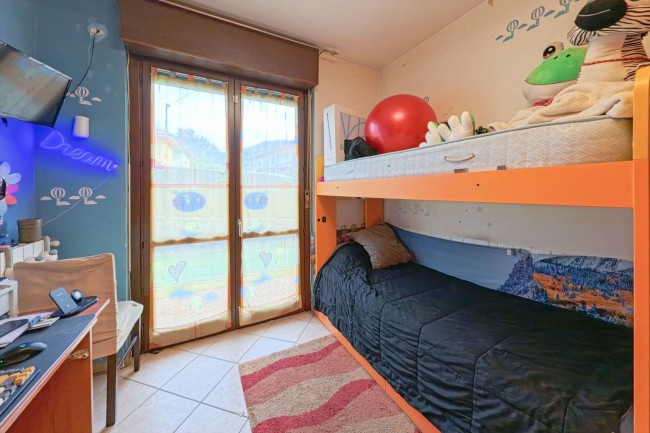 Appartamento in vendita a Lavena Ponte Tresa