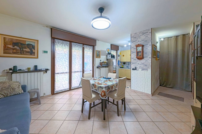 Appartamento in vendita a Lavena Ponte Tresa