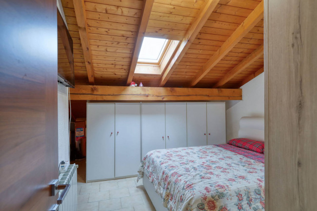 Appartamento in vendita a Lavena Ponte Tresa