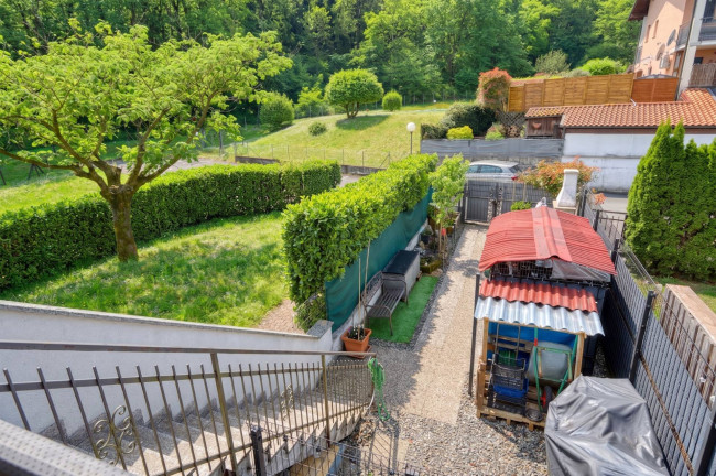 Appartamento in vendita a Lavena Ponte Tresa