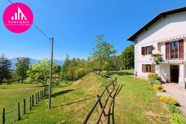 Casa singola in vendita a Marchirolo