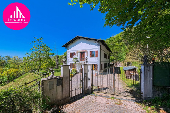 Casa singola in vendita a Marchirolo