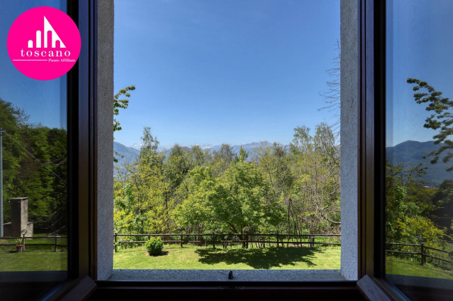 Casa singola in vendita a Marchirolo