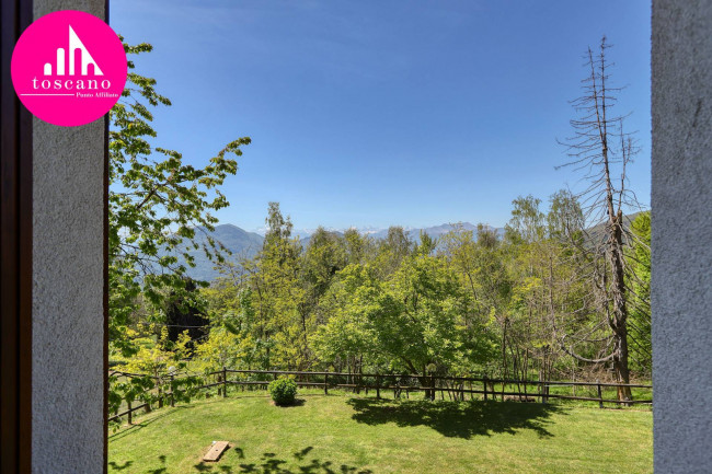 Casa singola in vendita a Marchirolo