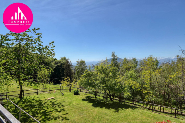 Casa singola in vendita a Marchirolo