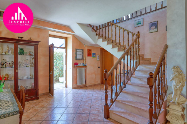 Casa singola in vendita a Marchirolo