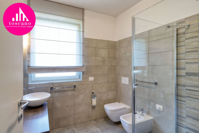 Villa Bifamigliare in vendita a Brusimpiano