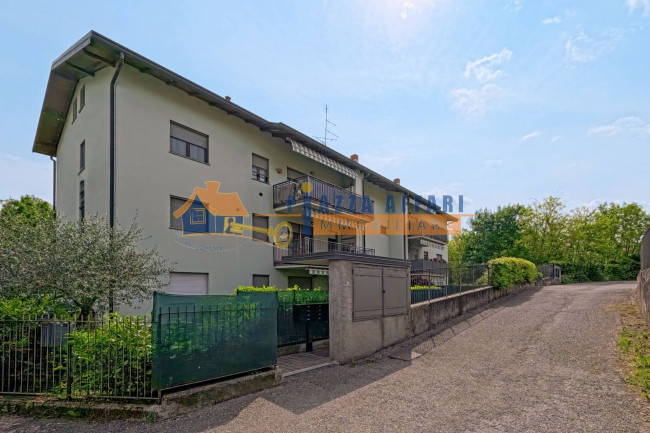 Appartamento in vendita a Carnago