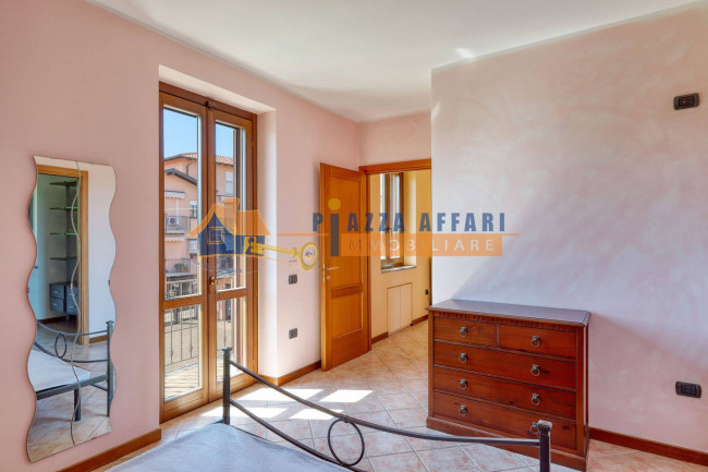 Porzione di Casa Terra / Cielo in vendita a Carnago