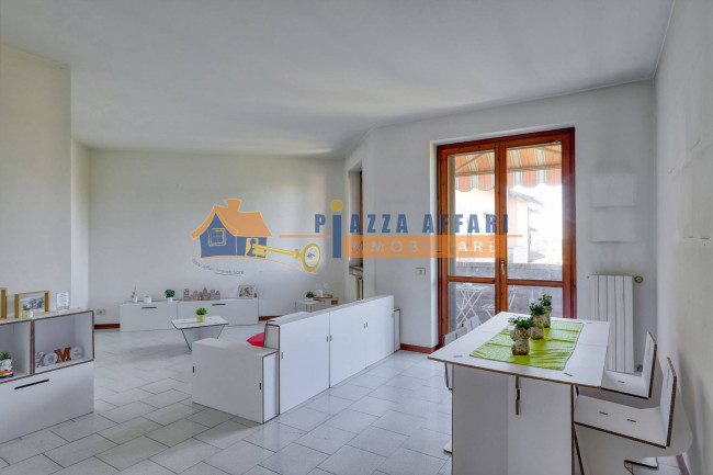 Appartamento in vendita a Carnago
