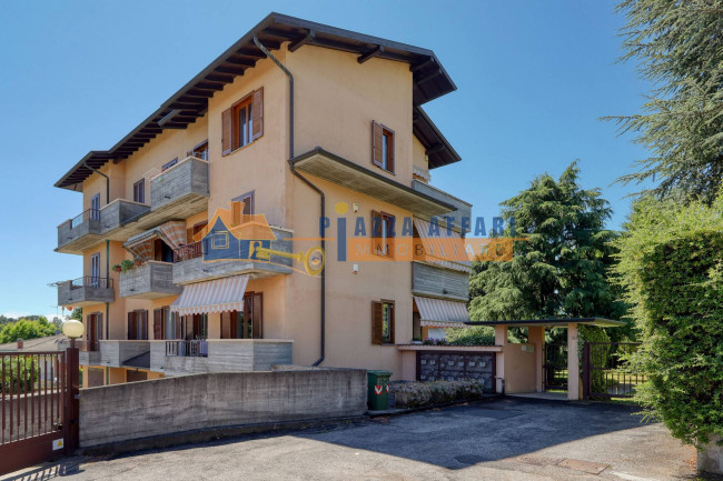 Appartamento in vendita a Carnago