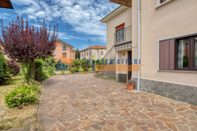 Casa singola in vendita a Carnago